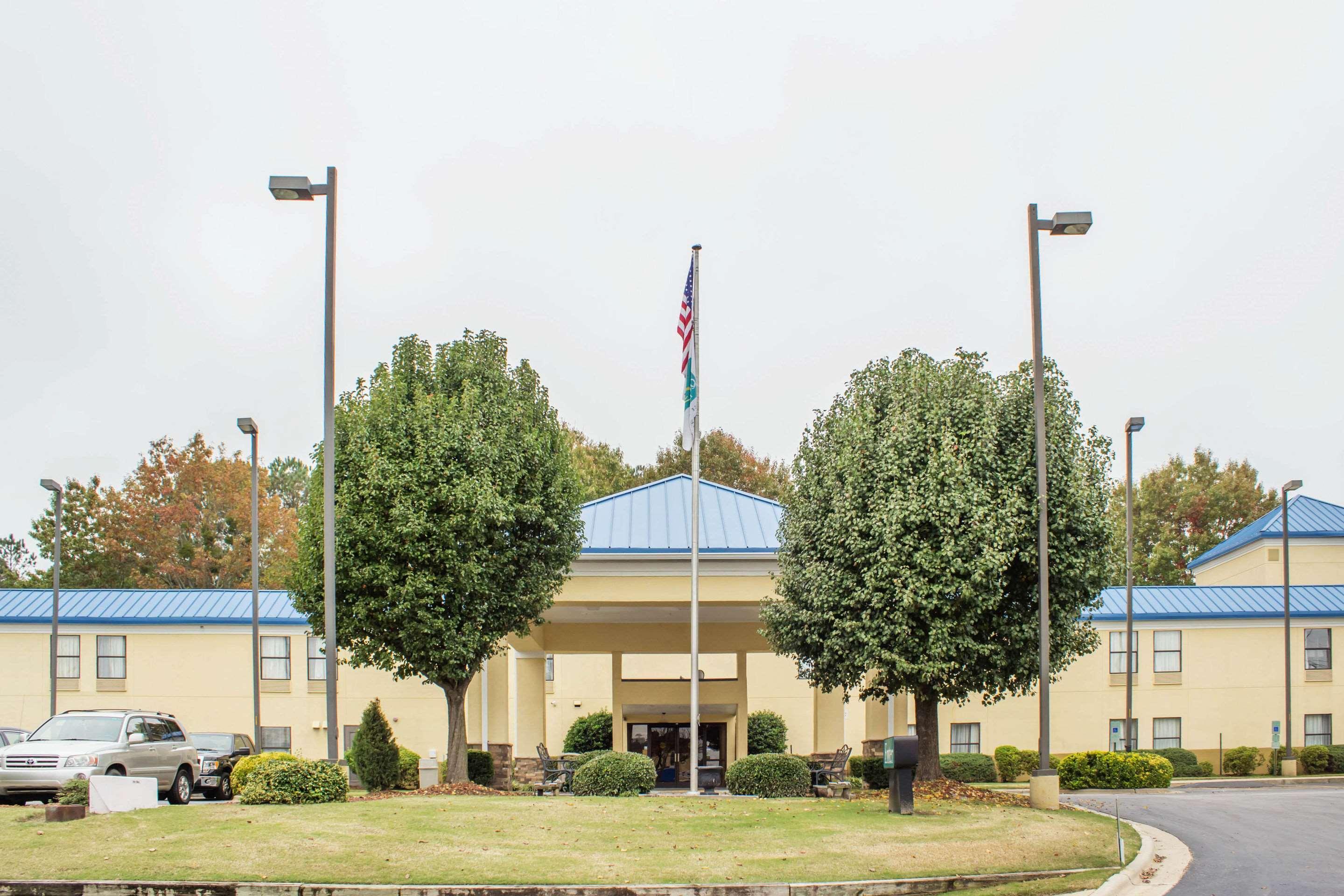 Econo Lodge Raleigh Exteriér fotografie