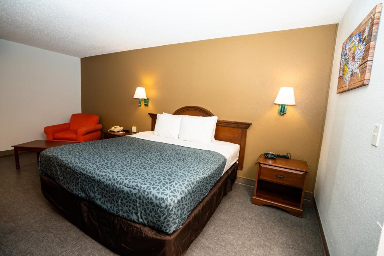 Econo Lodge Raleigh Exteriér fotografie