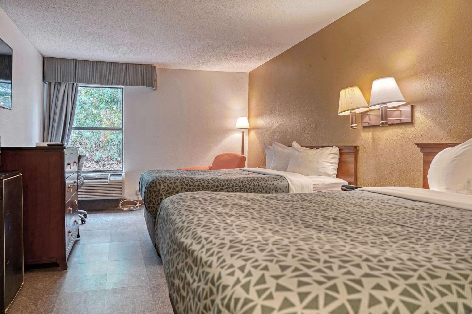 Econo Lodge Raleigh Exteriér fotografie