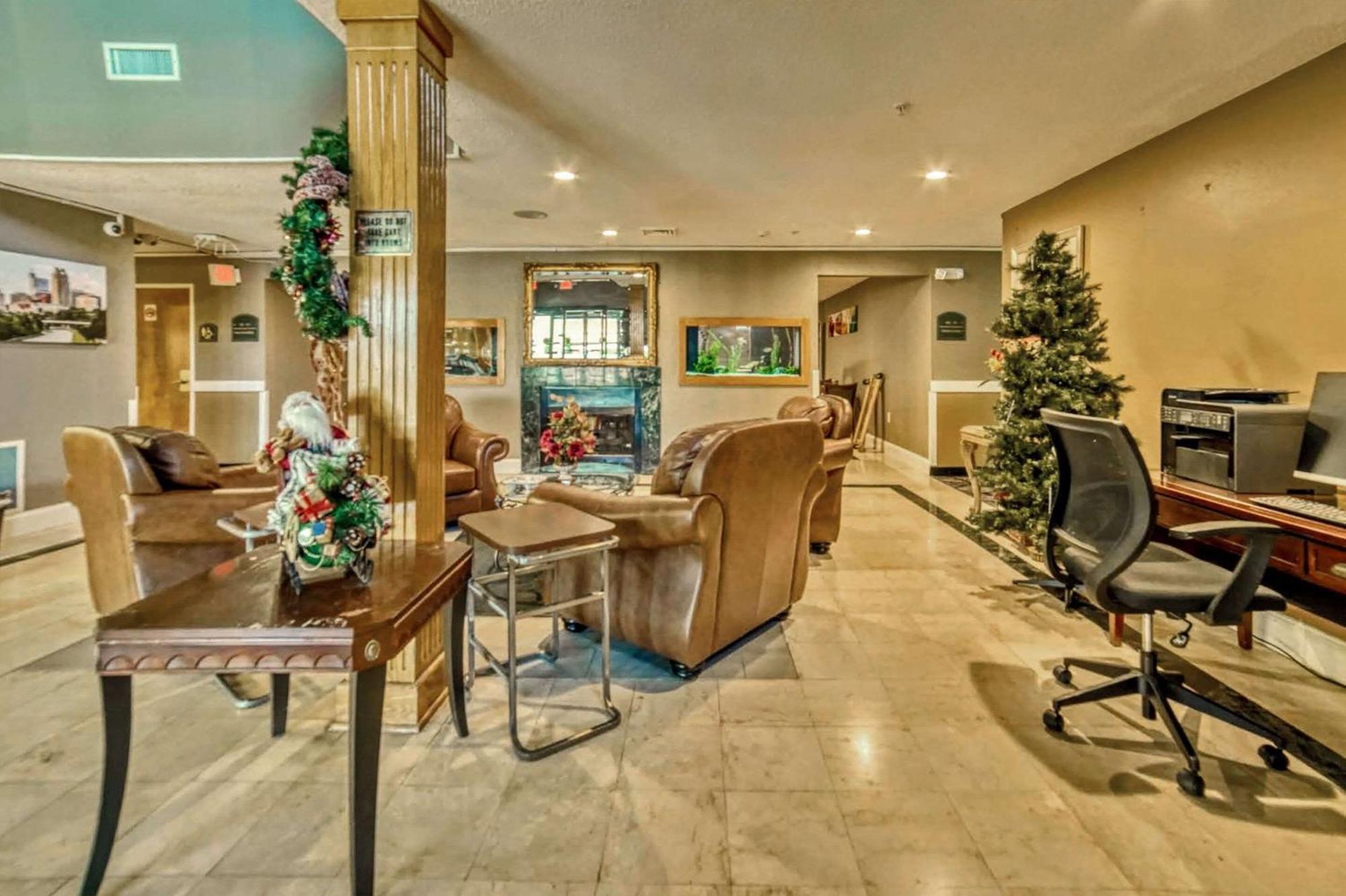 Econo Lodge Raleigh Exteriér fotografie